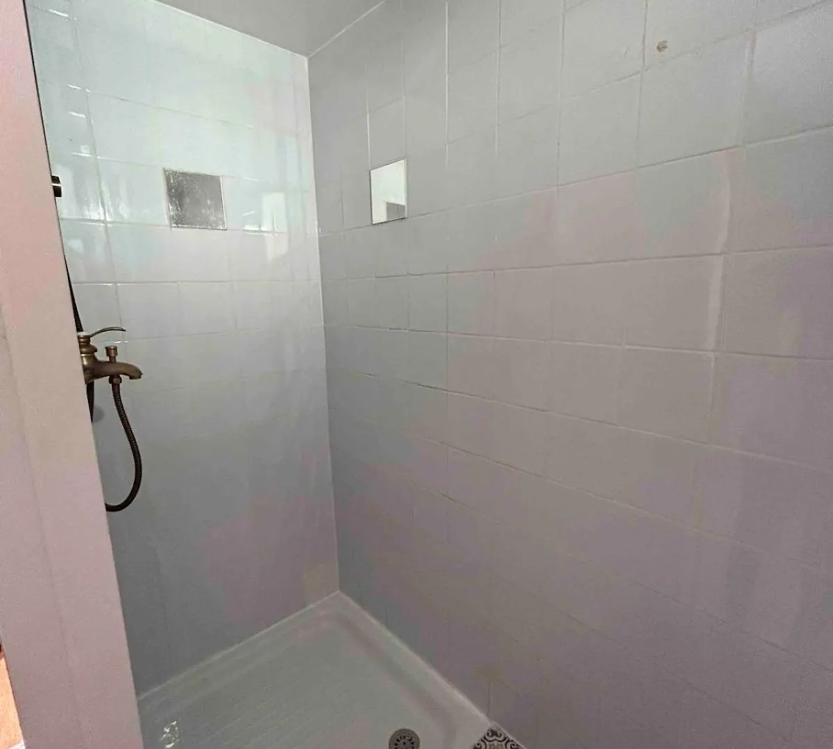 Appartement Duplex Lumineux Au Centre De Grasse